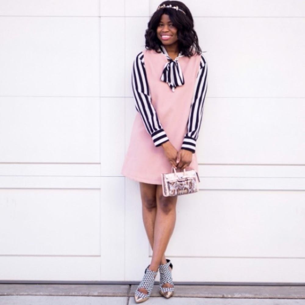 Chic wish mini dress 💕